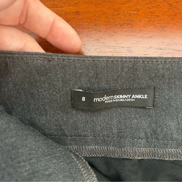 Loft Charcoal gray four pocket Women's Cropped Pants size 8 - Picture 10 of 16